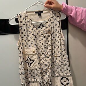 Louis Vuitton dress season 2021/2022. 
Worn a few times